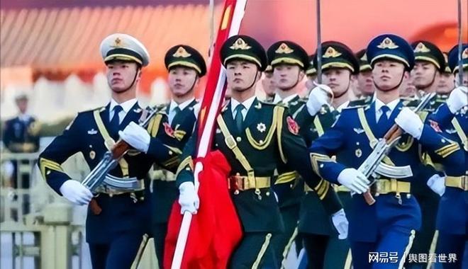 小号暗讽引爆冲突!阿德巴约击打希罗面部,昔日好兄弟彻底闹翻